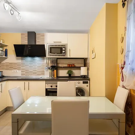 Casa Etna Holiday home *